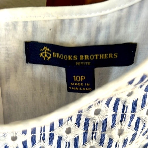 Women's Brooks Brothers Sleeveless Pleated Eyelet Cotton Striped Dress sz 10P - Picture 4 of 8